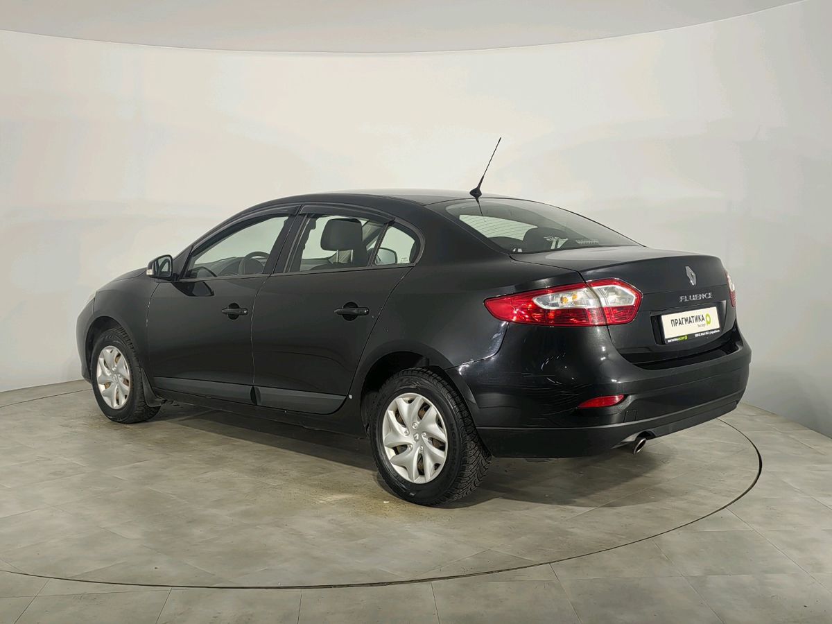 Renault Fluence 999 2013 г.в., 150 000 км.