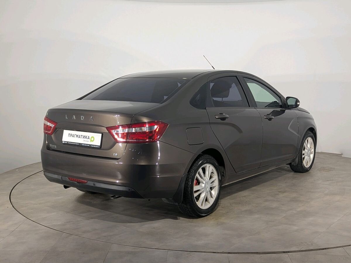 Lada Vesta Luxe Multimedia (2016-2018) 2019 г.в., 148 552 км.