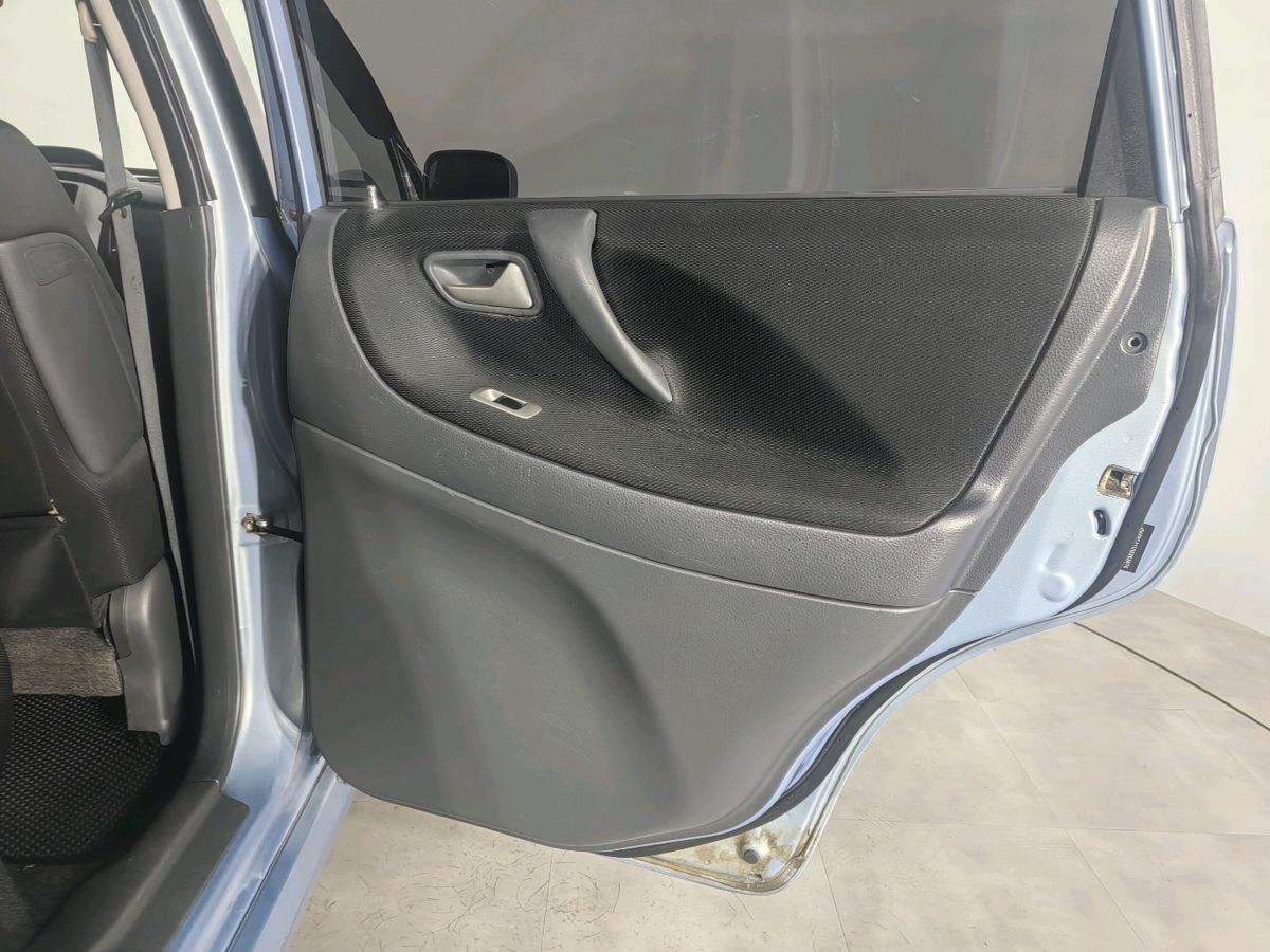 Suzuki Liana 999 2007 г.в., 184 136 км.