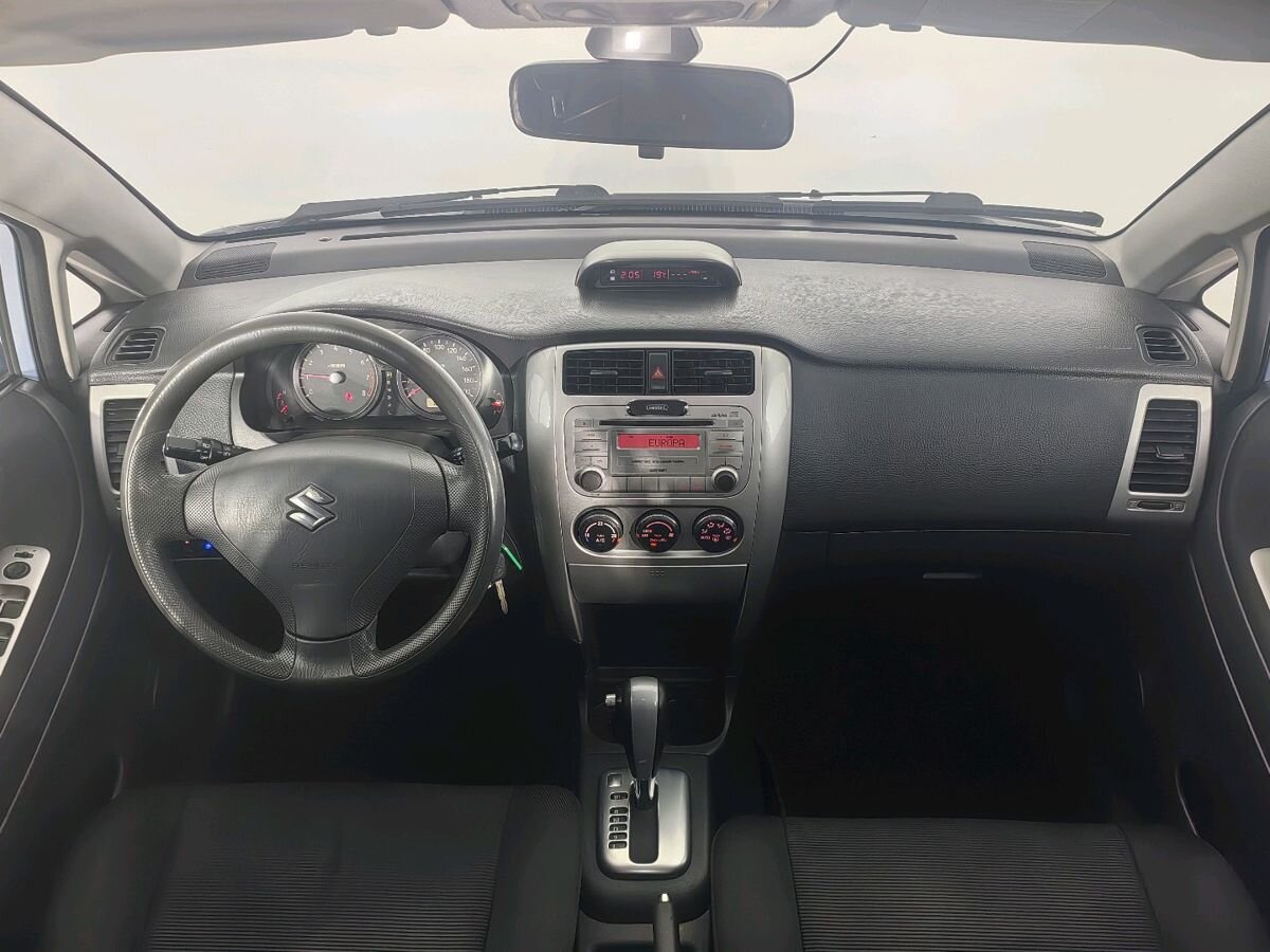 Suzuki Liana 999 2007 г.в., 184 136 км.