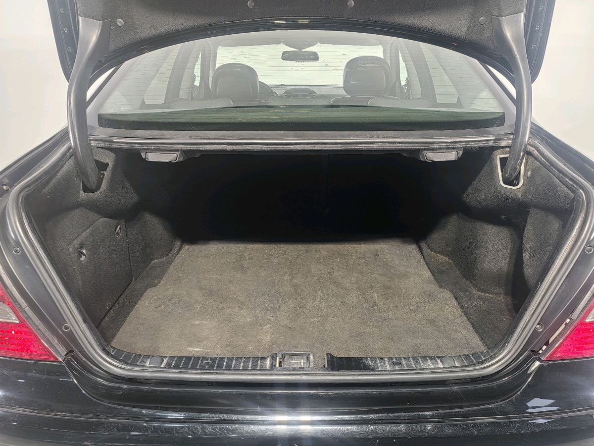 Mercedes-Benz E-Класс 999 2005 г.в., 255 969 км.