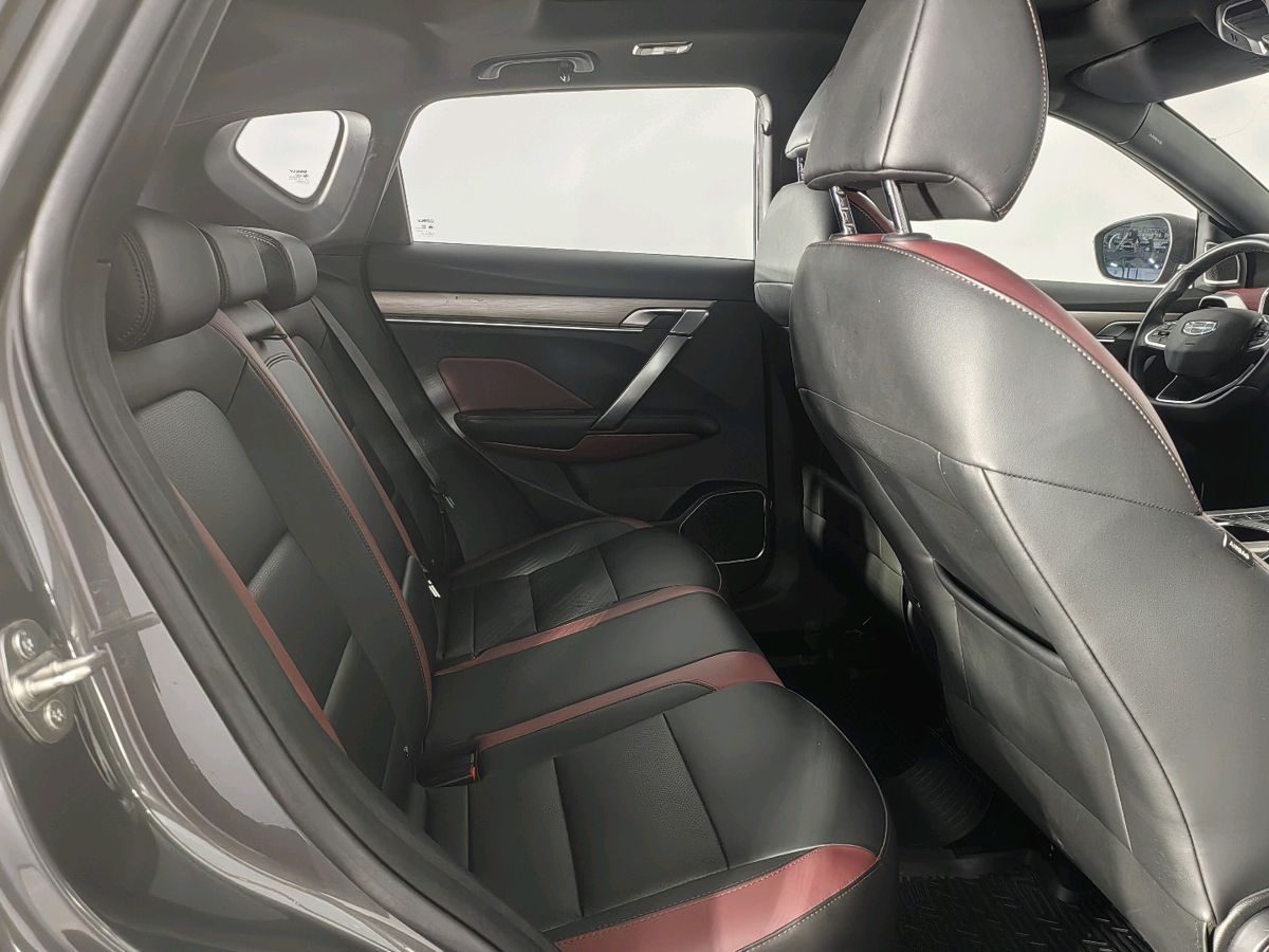 Geely Coolray Flagship Sport 2023 г.в., 50 957 км.