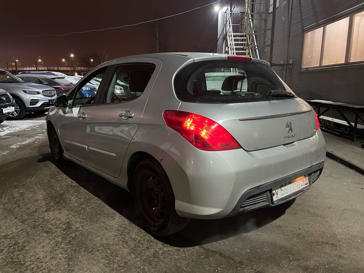 Peugeot 308 Active 2011 г.в., 228 000 км.