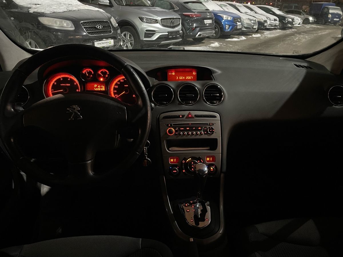 Peugeot 308 Active 2011 г.в., 228 000 км.