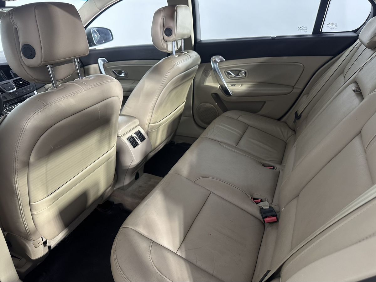 Renault Latitude Dynamique 2011 г.в., 148 500 км.