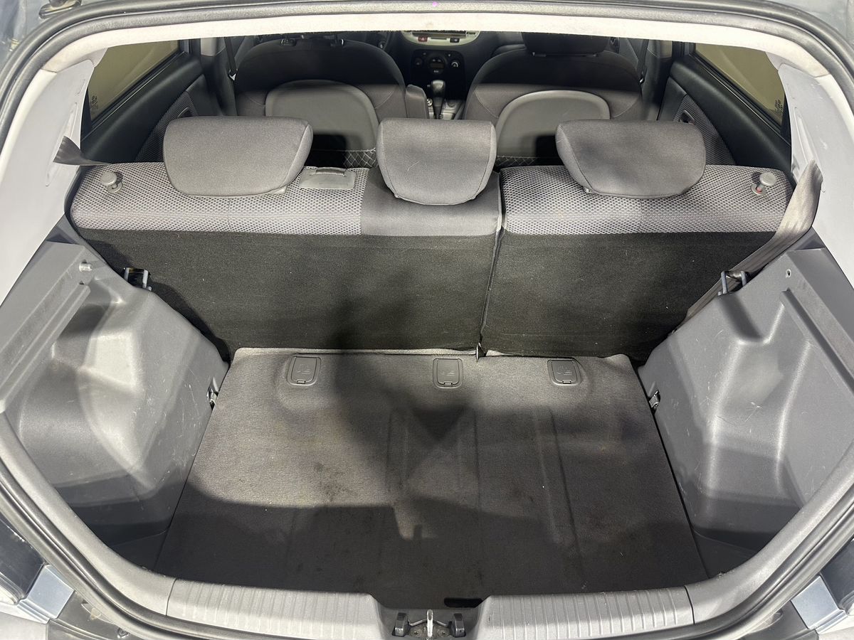 Kia Rio Люкс 2009 г.в., 273 016 км.