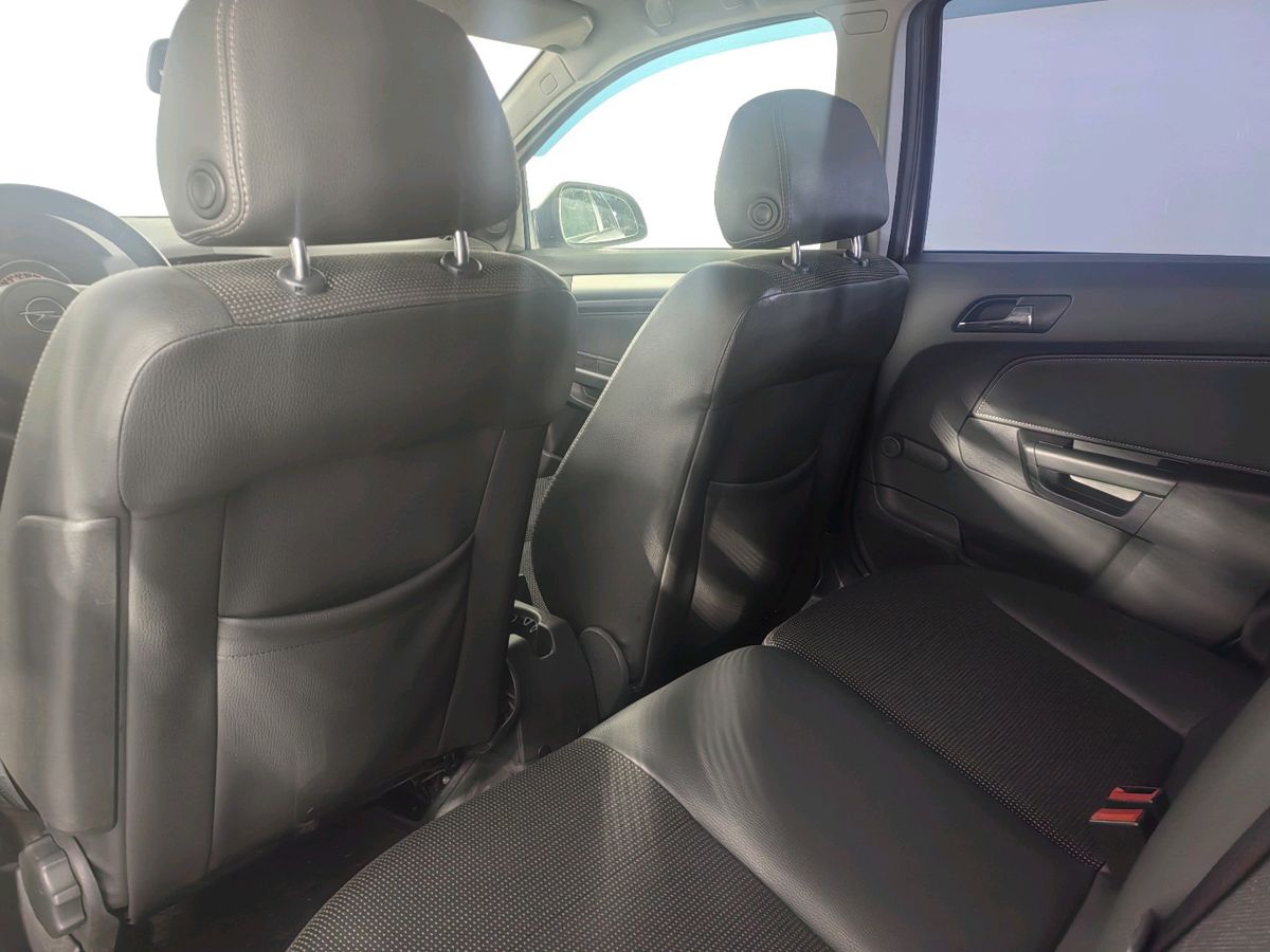 Opel Astra Cosmo 2011 г.в., 237 532 км.