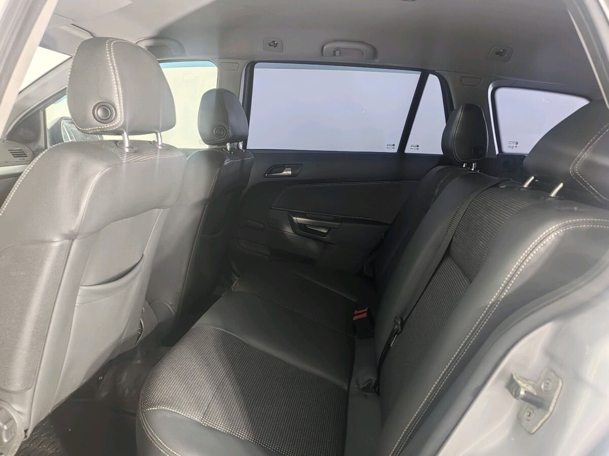 Opel Astra Cosmo 2011 г.в., 237 532 км.