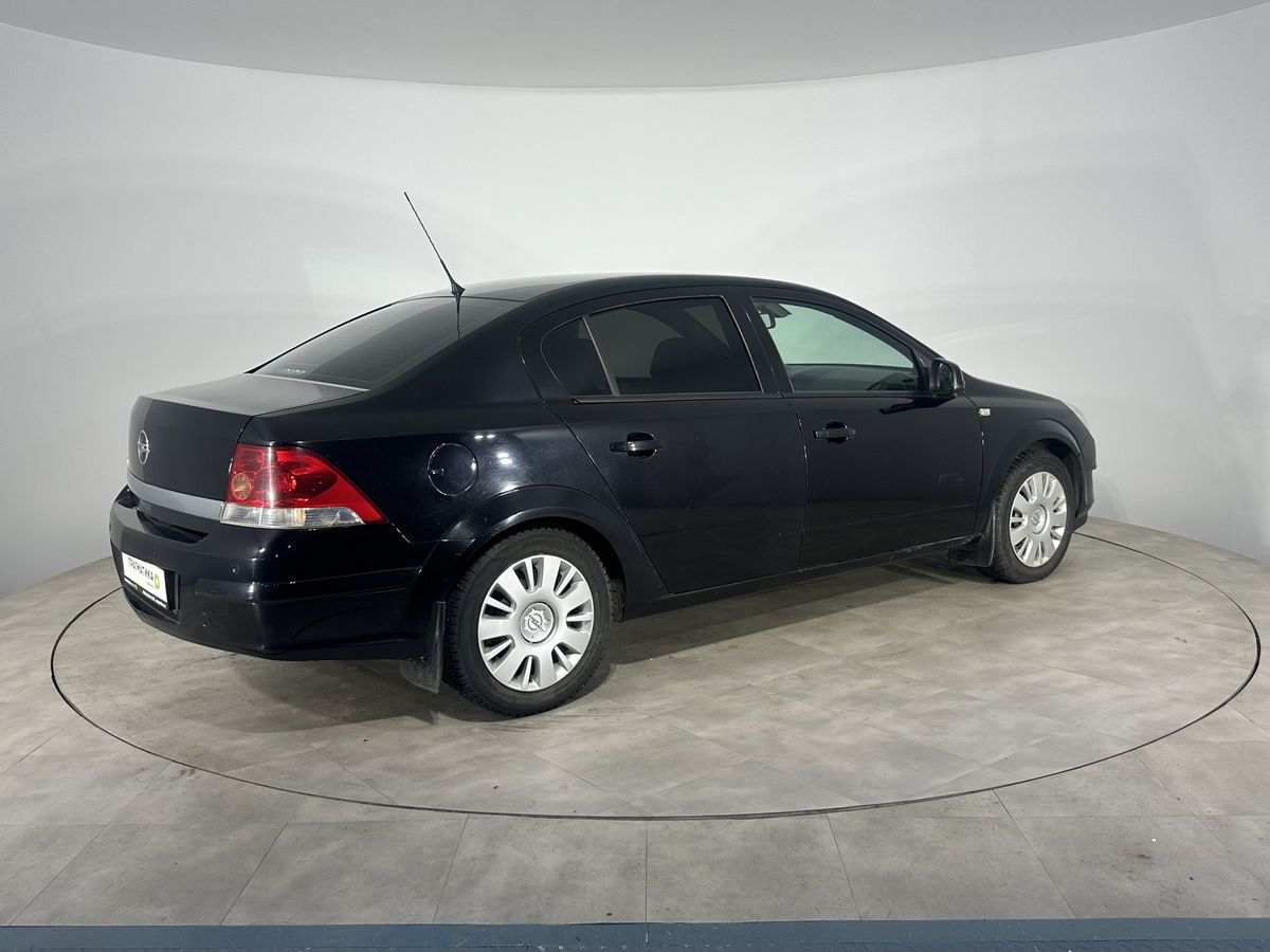 Opel Astra Enjoy 2011 г.в., 119 000 км.