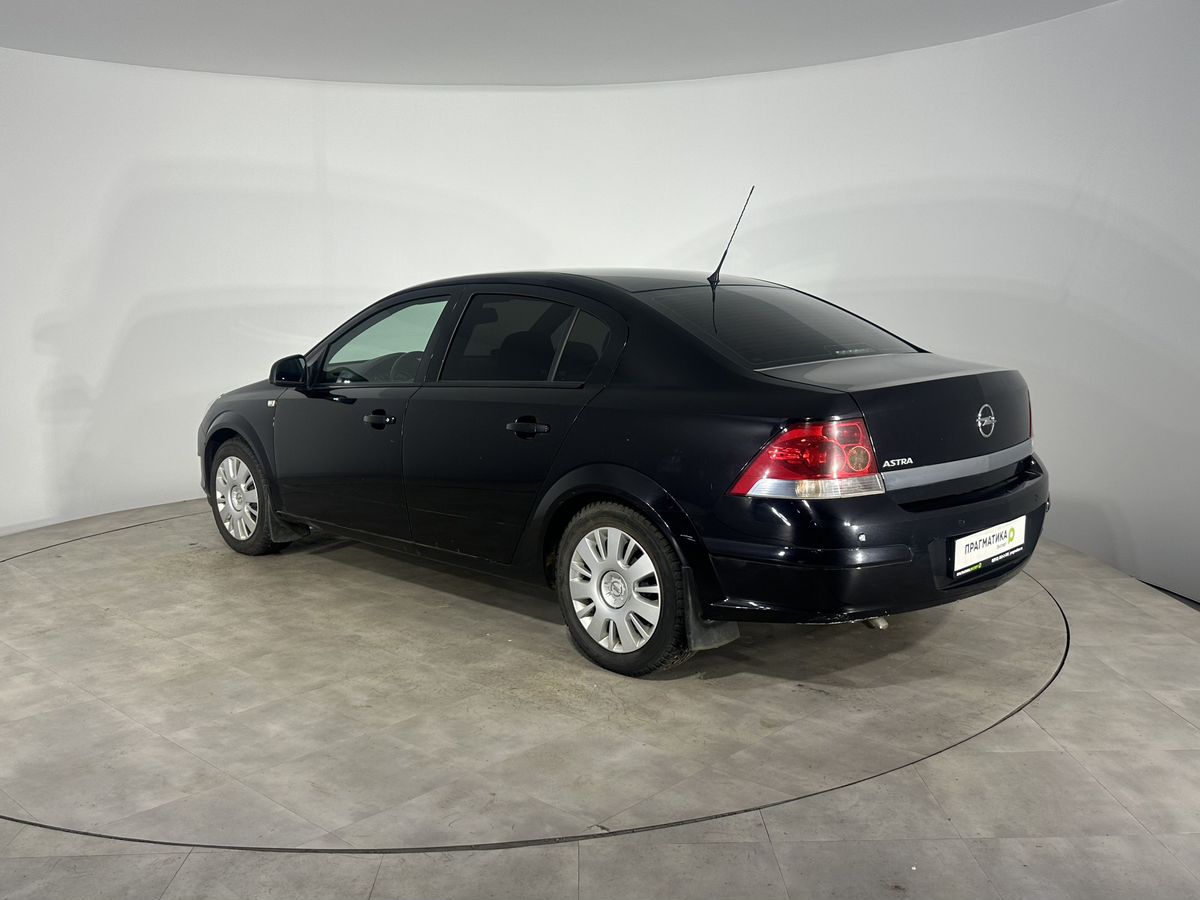Opel Astra Enjoy 2011 г.в., 119 000 км.