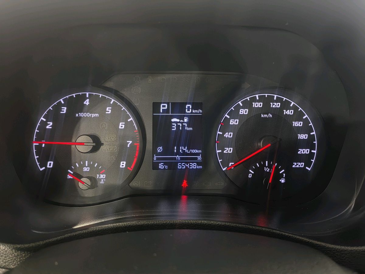 Hyundai Solaris Специальная Серия "10 лет" + Comfort 2021 г.в., 65 438 км.