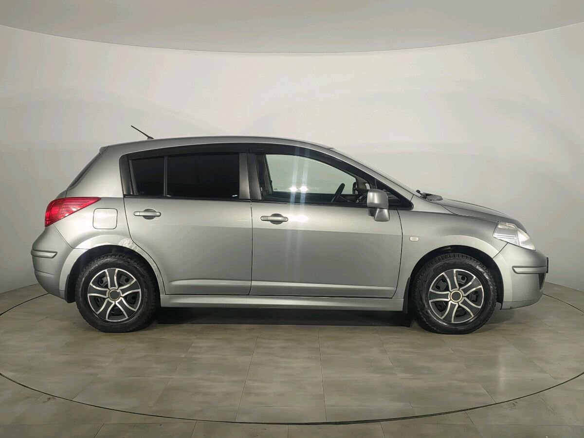 Nissan Tiida Elegance 2012 г.в., 256 461 км.