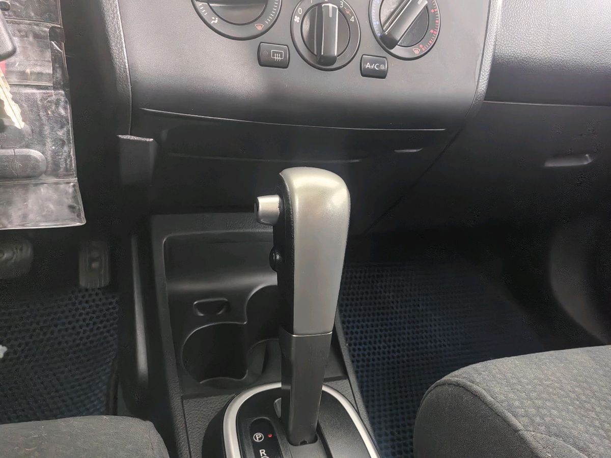 Nissan Tiida Elegance 2012 г.в., 256 461 км.