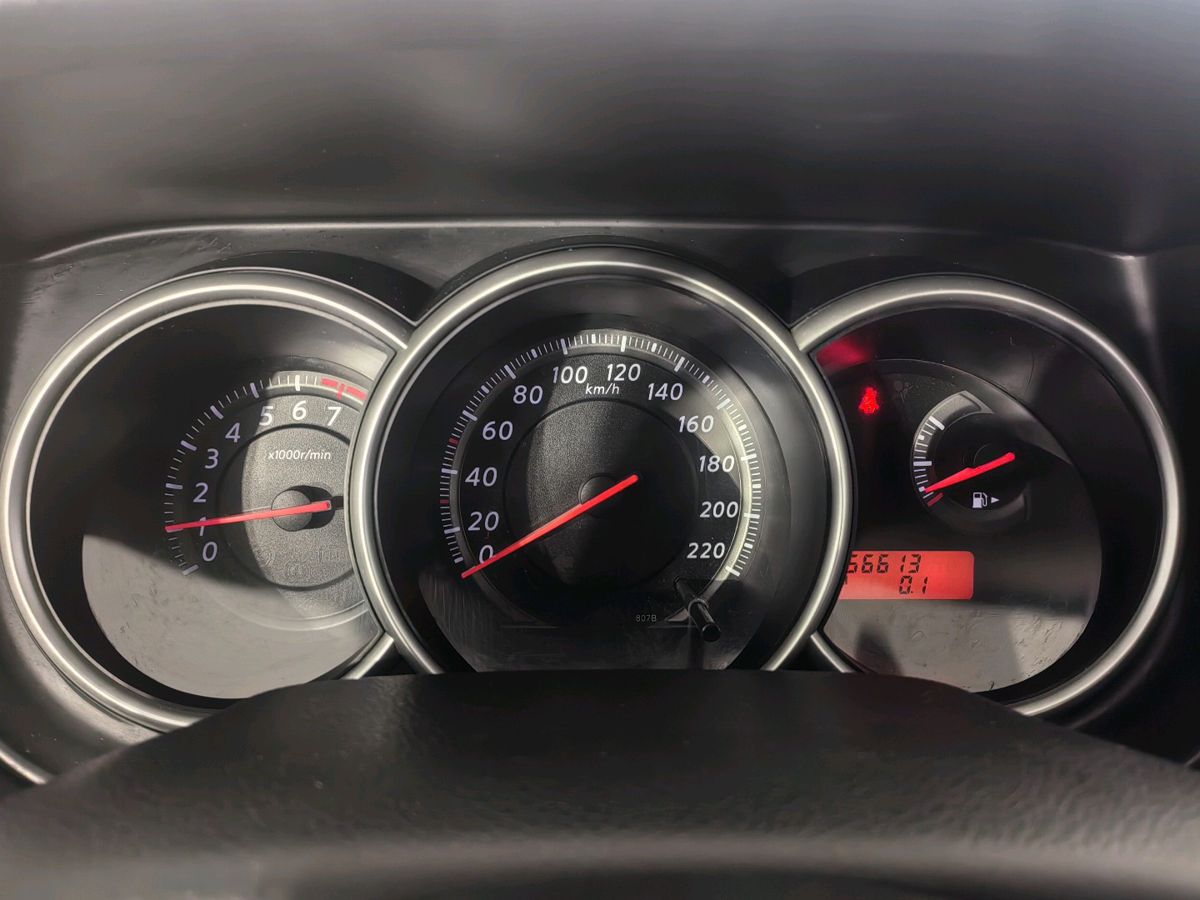 Nissan Tiida Elegance 2012 г.в., 256 461 км.