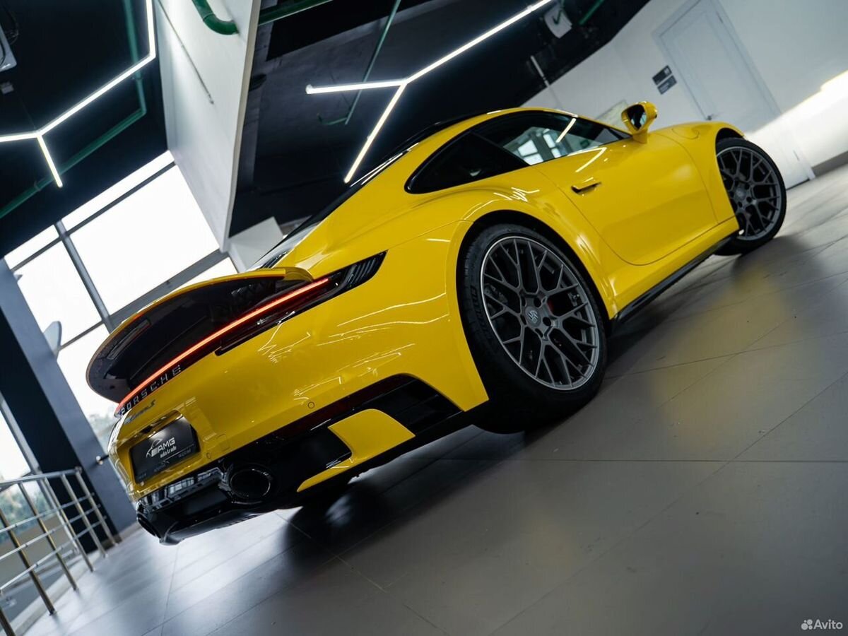 Porsche 911 фото 7