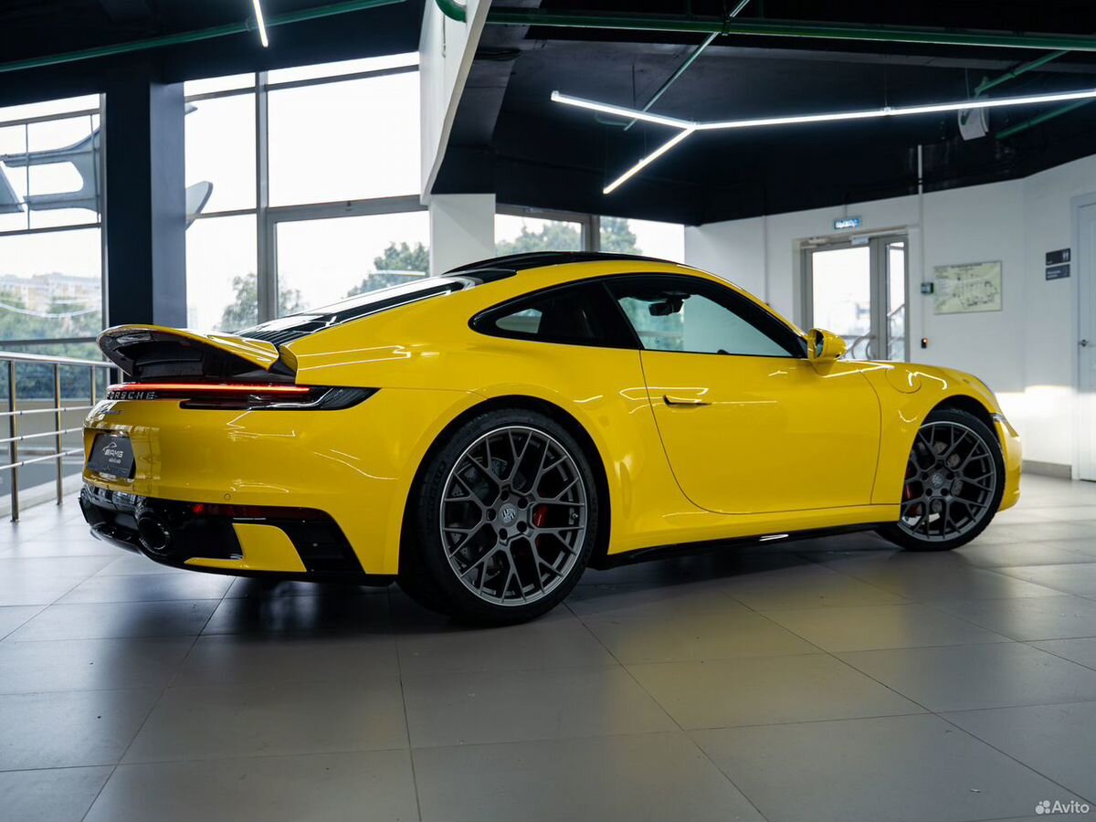 Porsche 911 фото 6