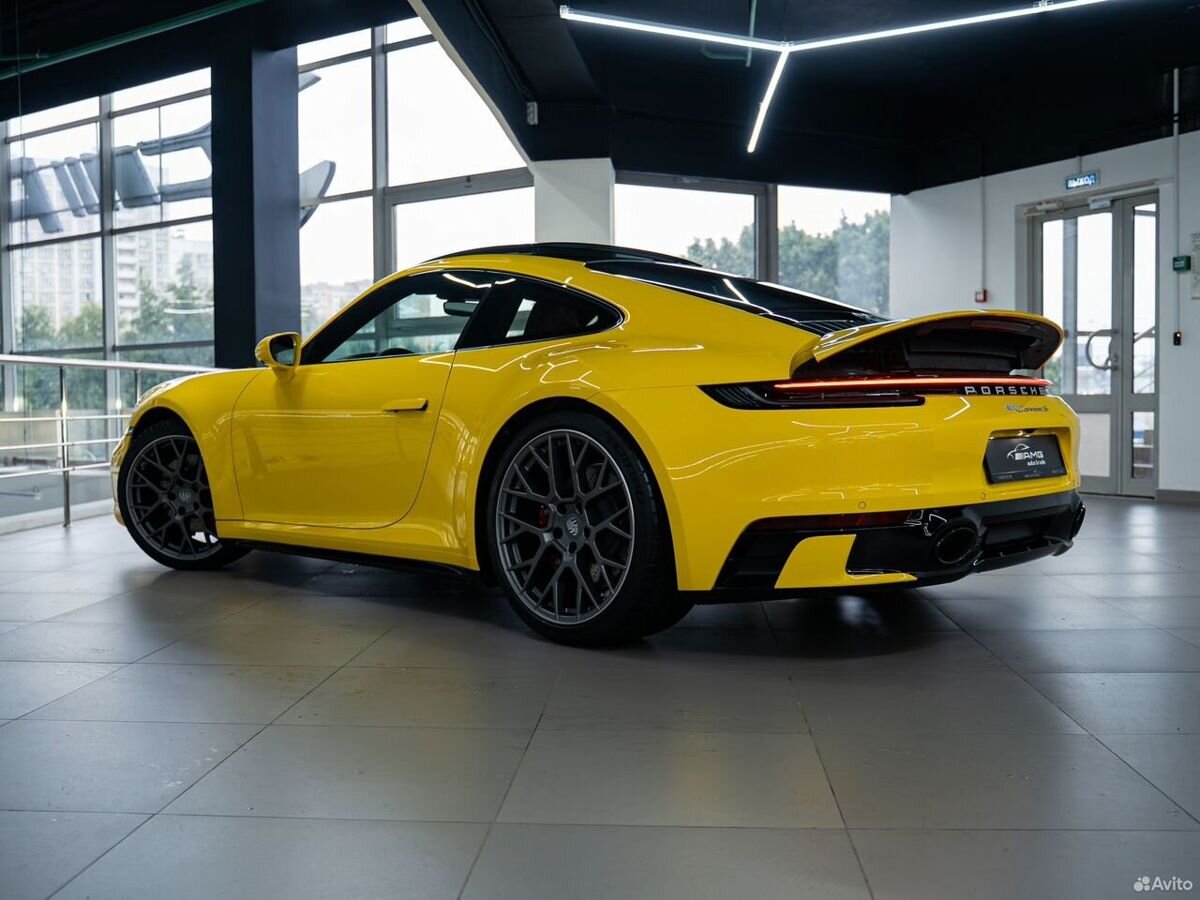 Porsche 911 фото 5