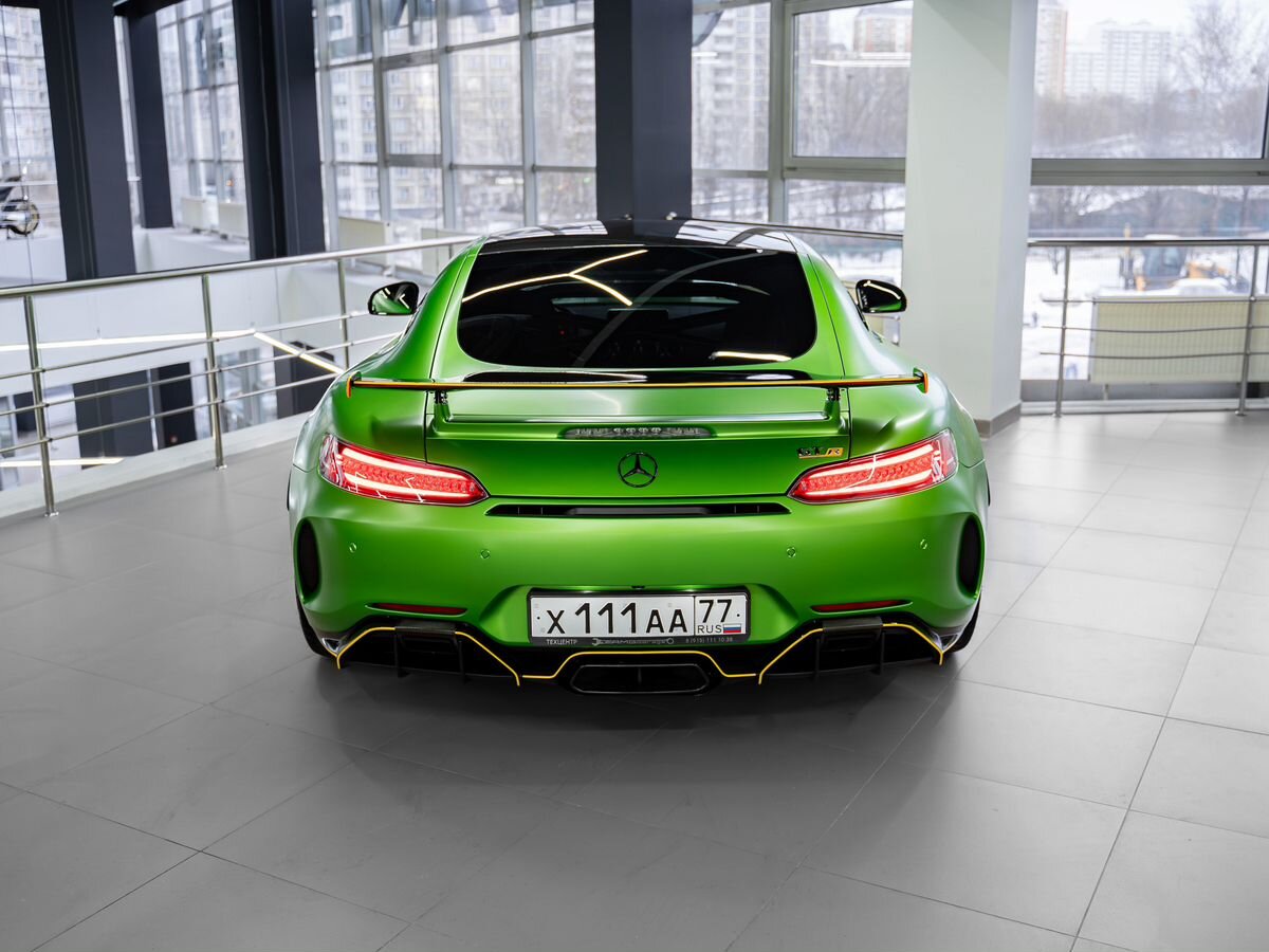Mercedes-Benz AMG GT фото 4