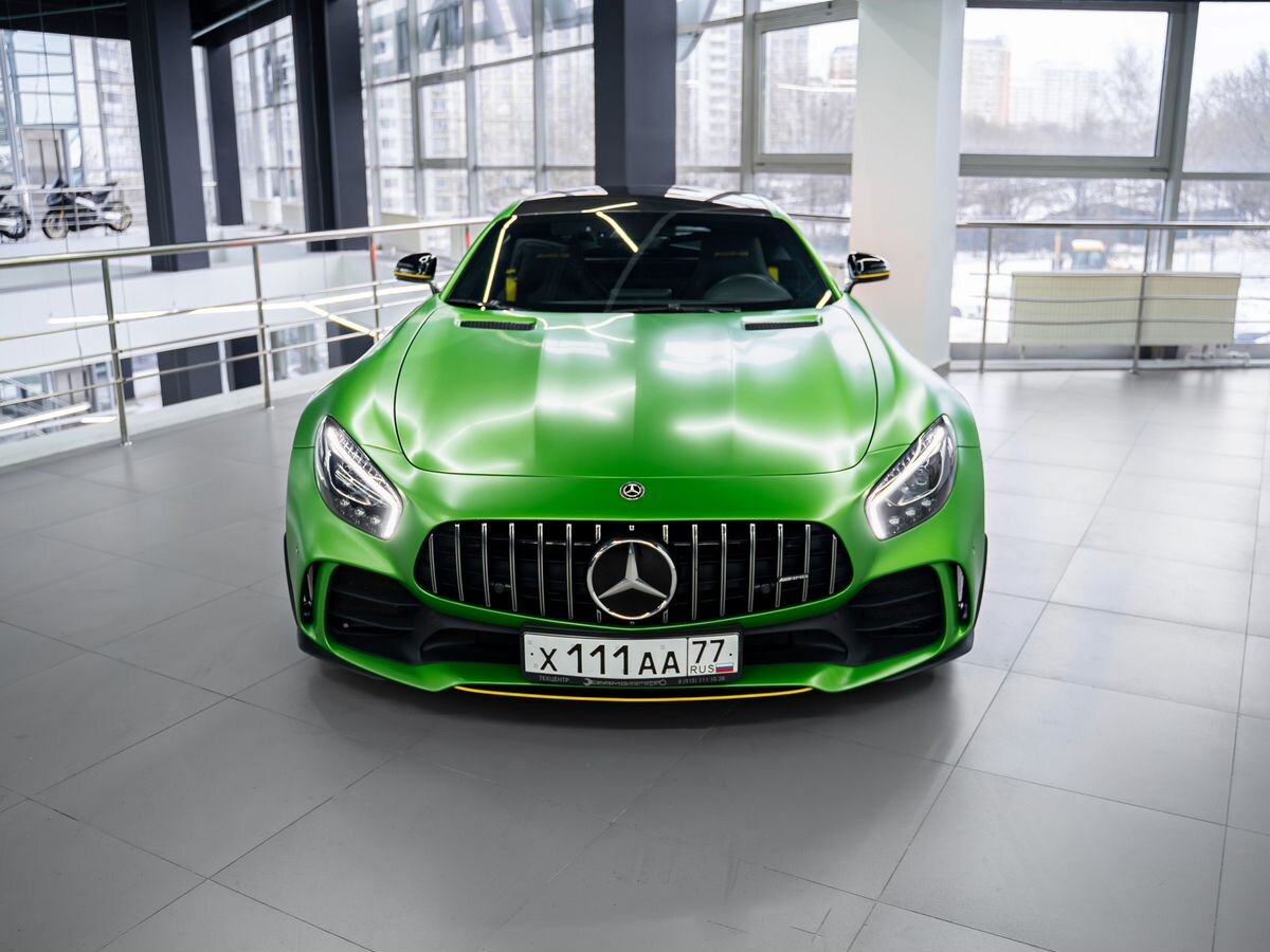 Mercedes-Benz AMG GT фото 2