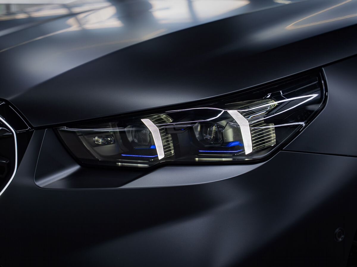 BMW M5 фото 7