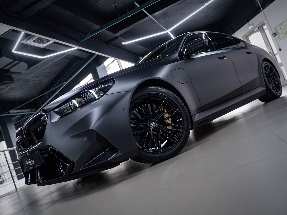 BMW M5 фото 6