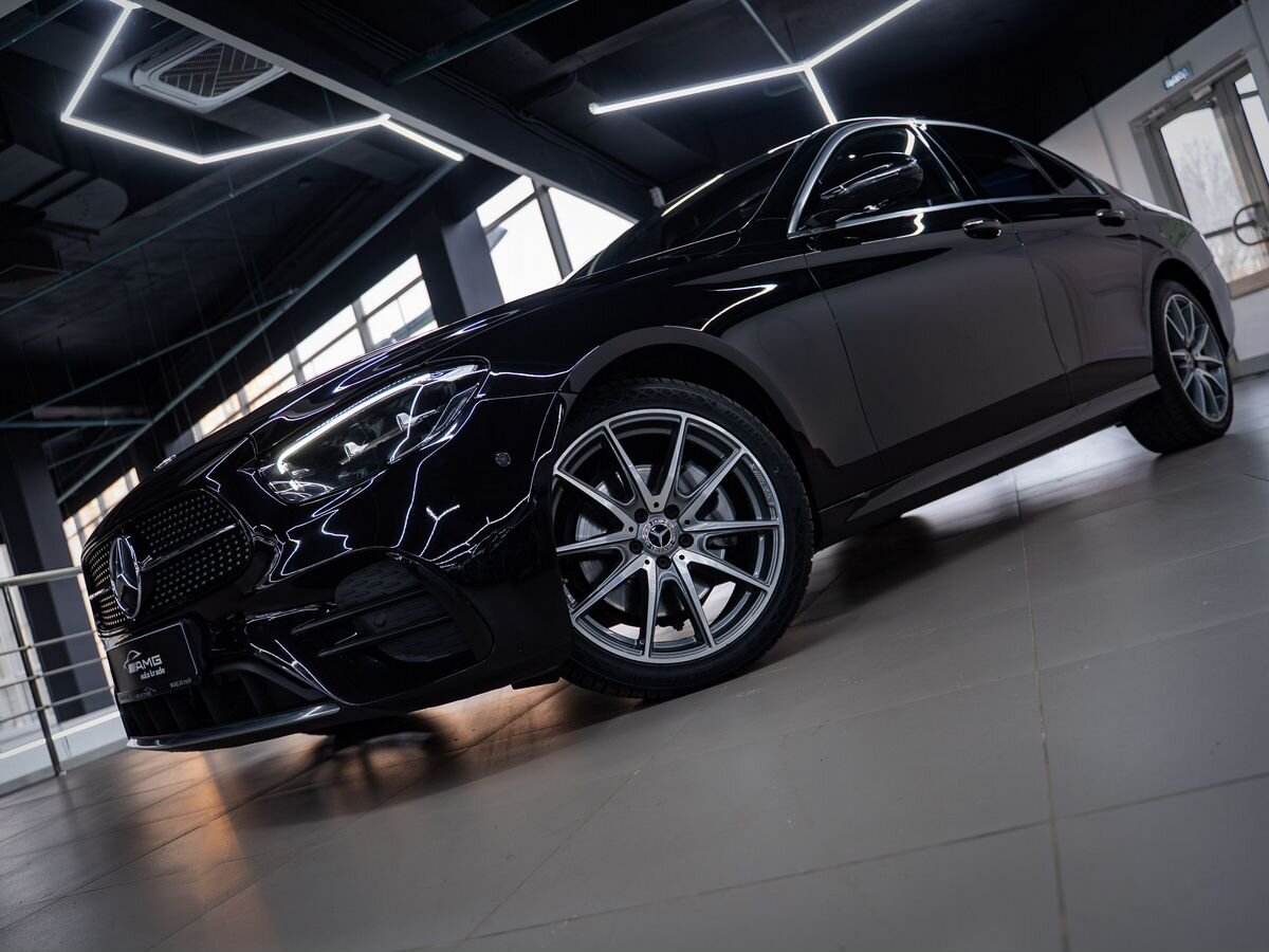 Mercedes-Benz E-Класс фото 5