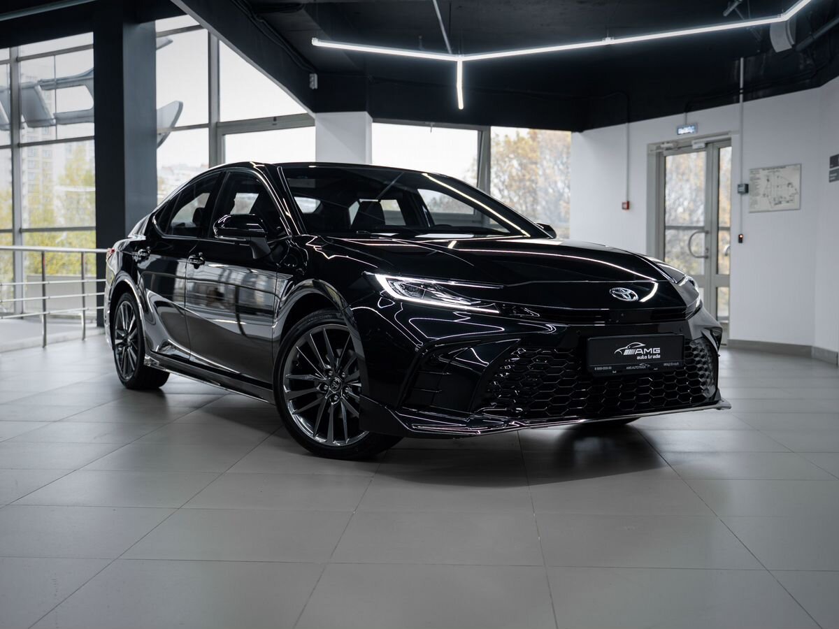 Toyota Camry фото 3