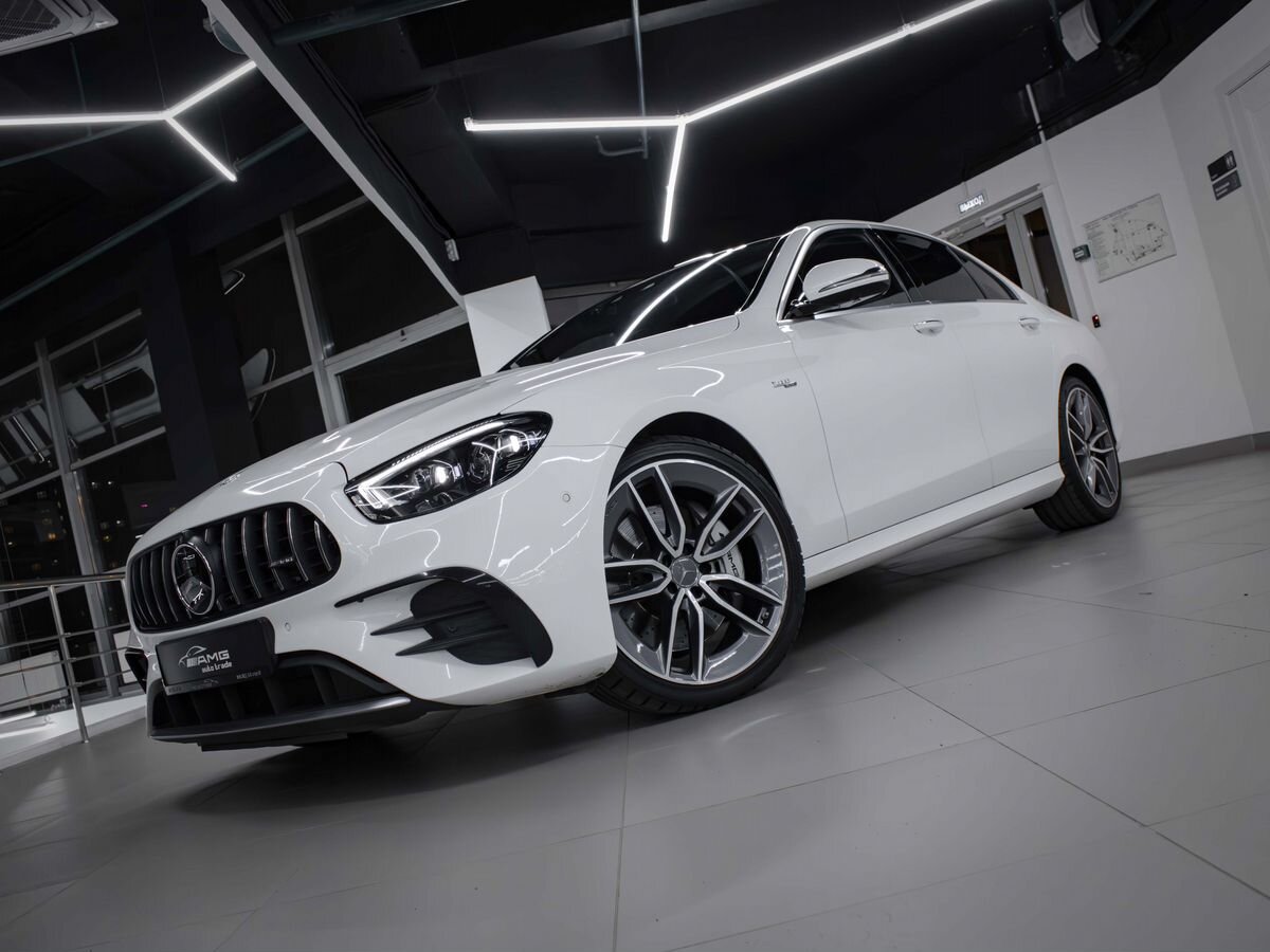 Mercedes-Benz E-Класс AMG фото 5