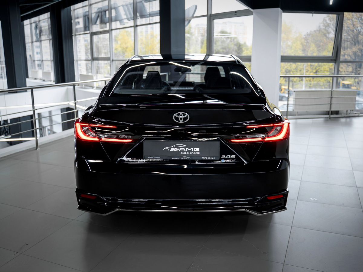 Toyota Camry фото 6