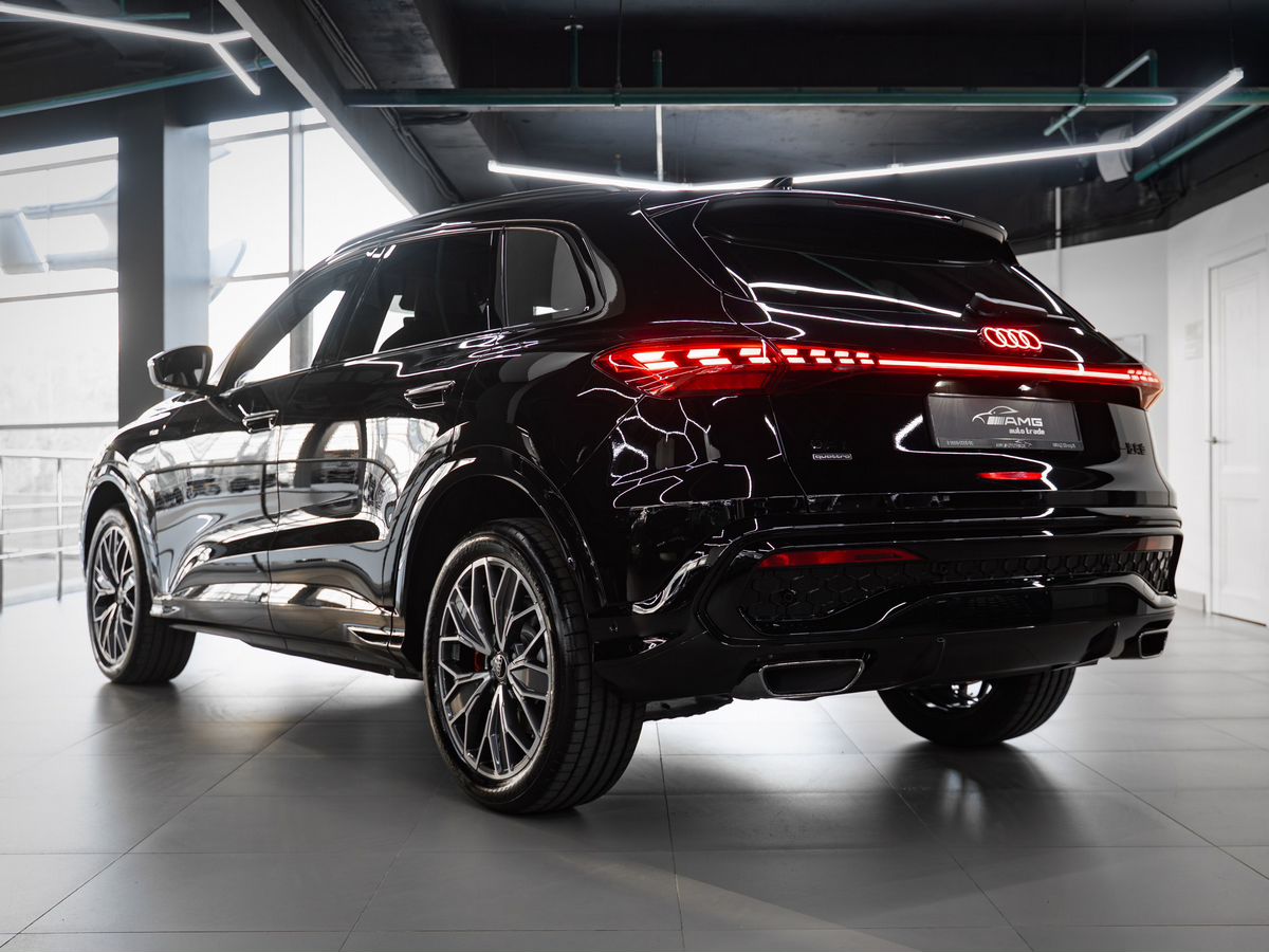 Audi Q5 фото 5