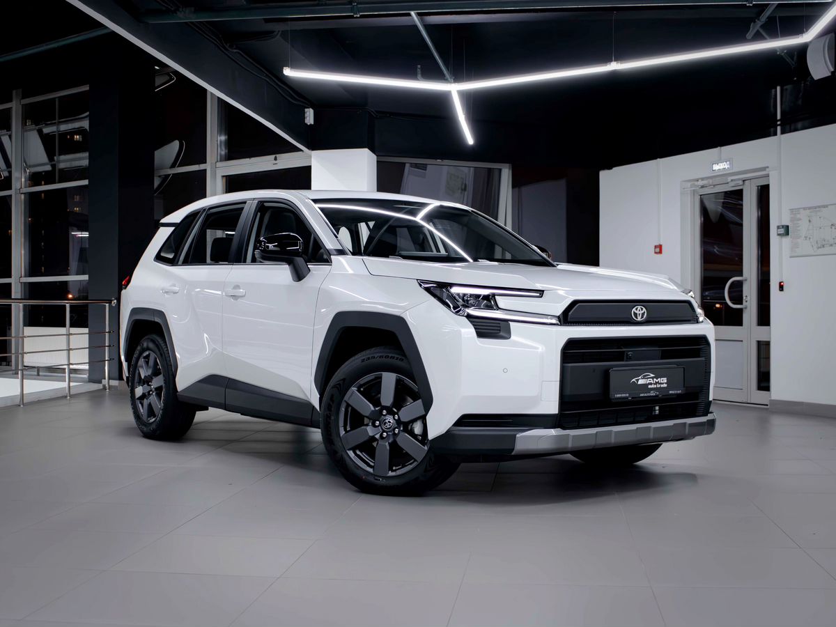 Toyota RAV4 фото 3