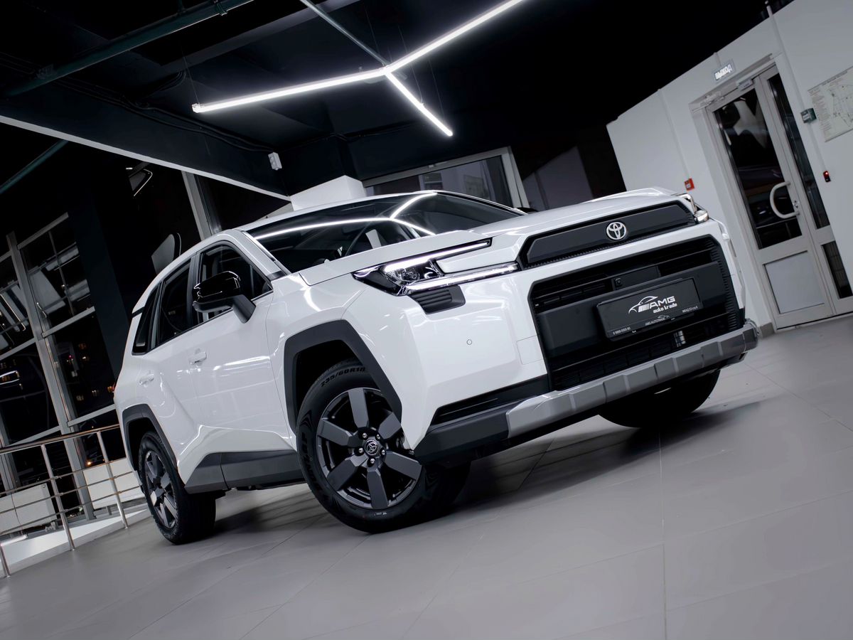 Toyota RAV4 фото 7
