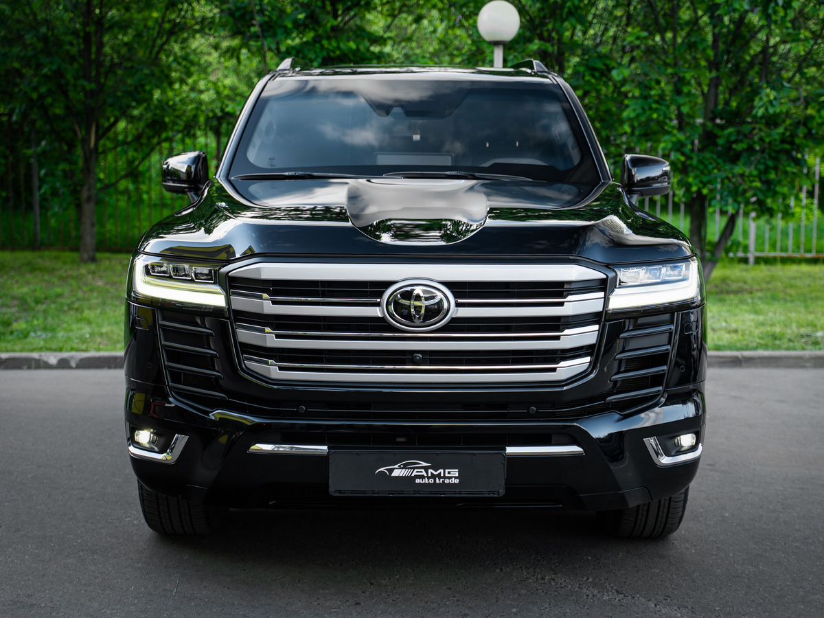 Toyota Land Cruiser фото 2