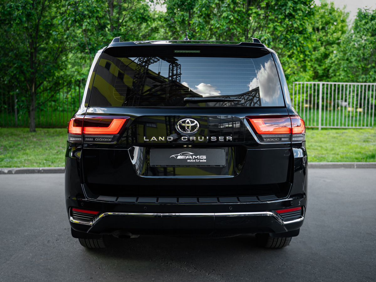 Toyota Land Cruiser фото 4