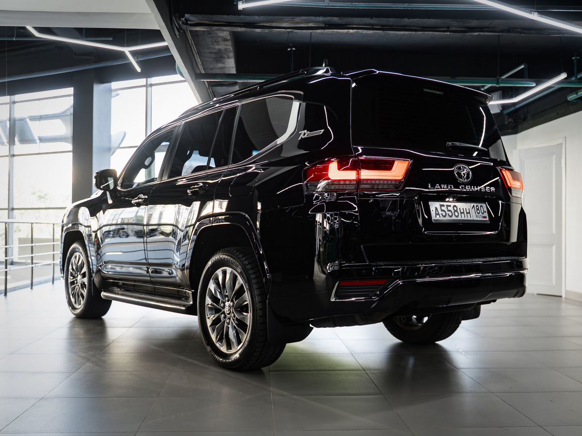 Toyota Land Cruiser фото 7