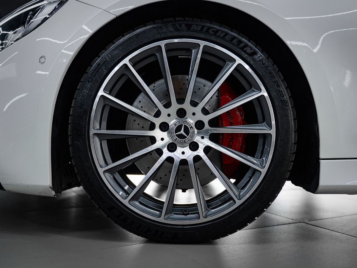 Mercedes-Benz S-Класс фото 7