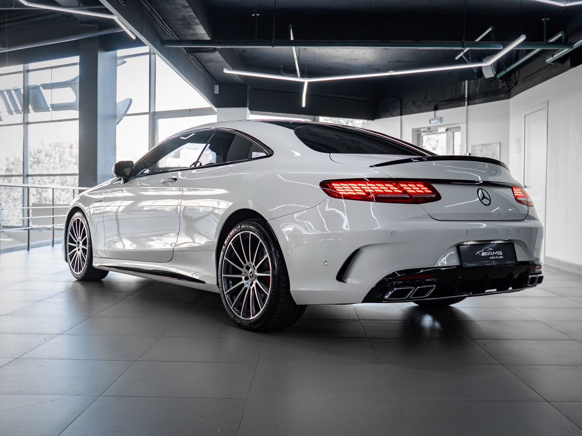 Mercedes-Benz S-Класс фото 6