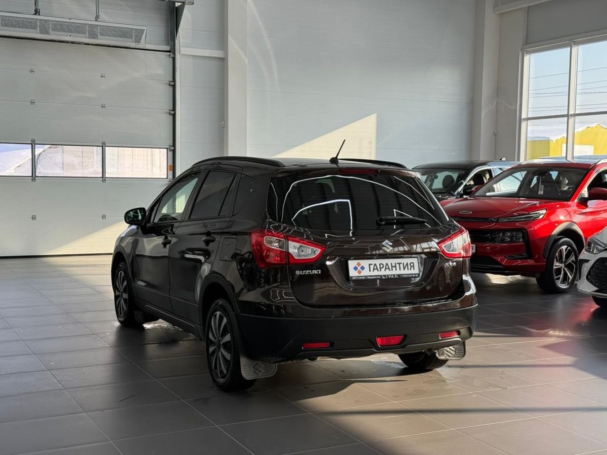 Suzuki SX4 1.6 MT (117 л.с.) 2014 1.6 MT (117 л.с.) 2014 — фото 2