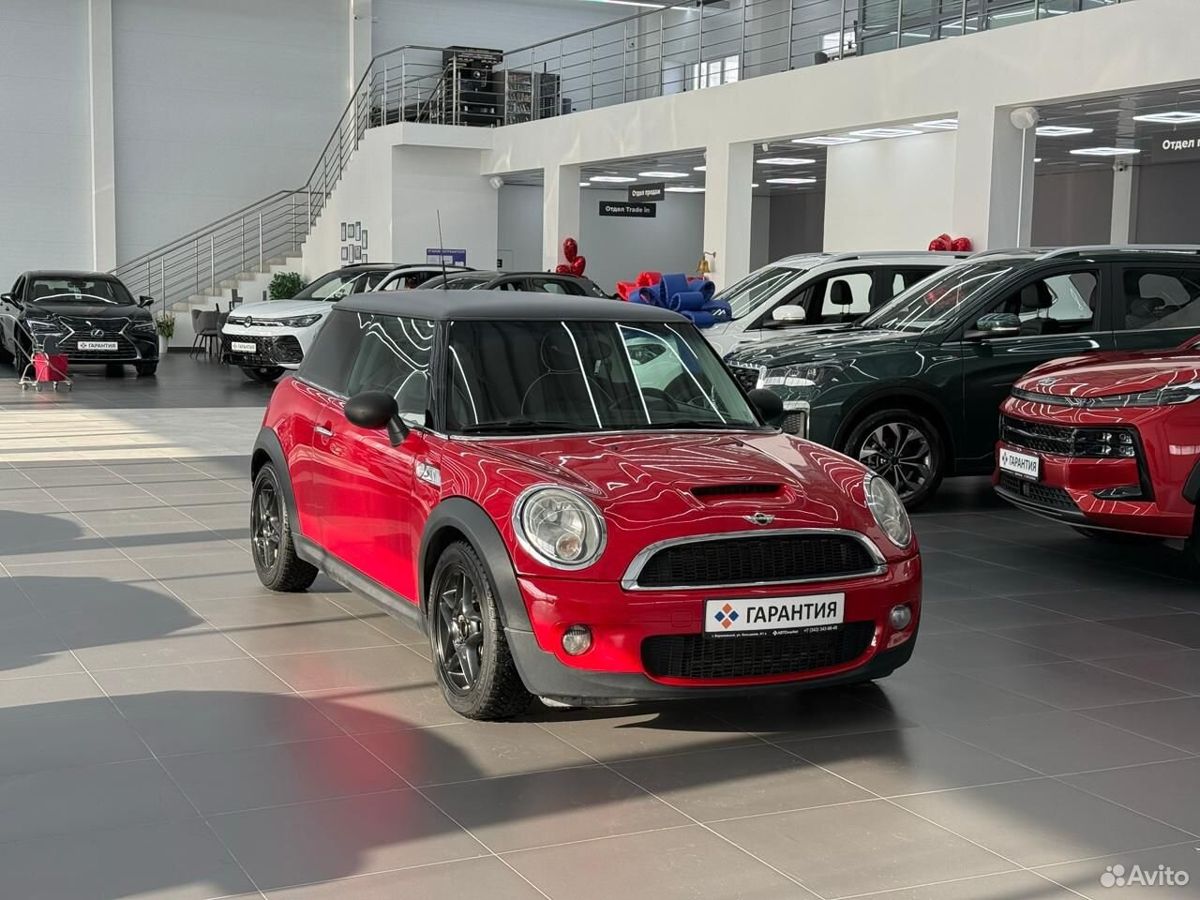 Mini Hatch II (R56) Cooper S 1.6 AT (175 л.с.) 2008