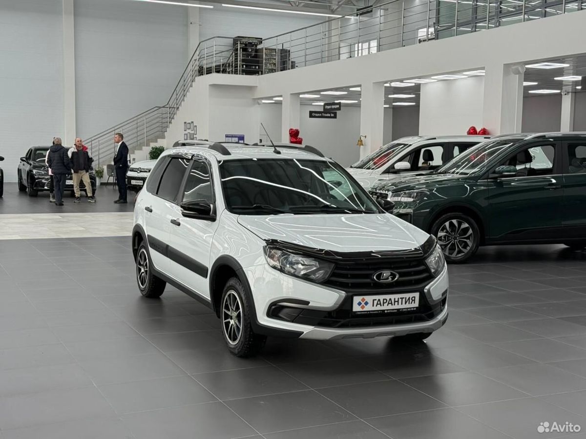 Lada (ВАЗ) Granta I Рестайлинг Cross 1.6 MT (106 л.с.) Comfort (2019-2022) 2023