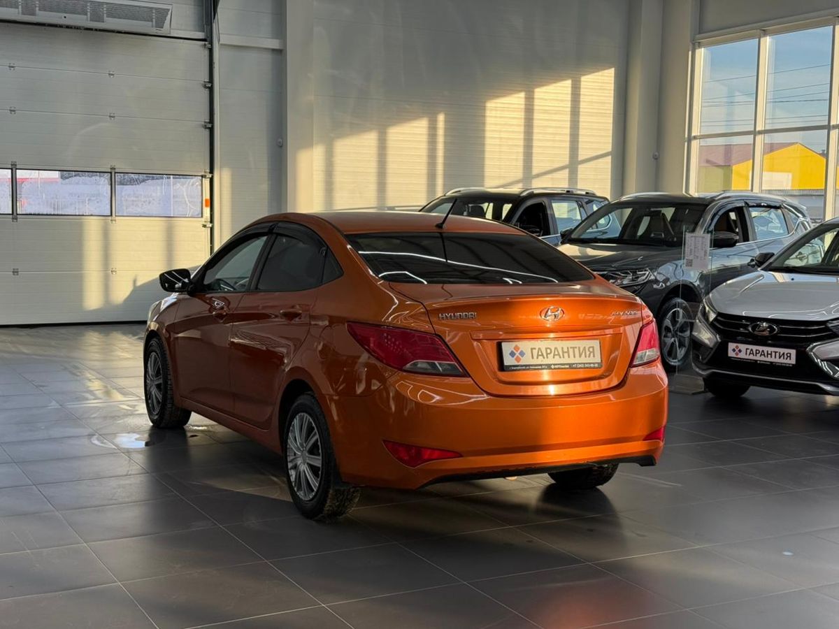 Hyundai Solaris I Рестайлинг 1.6 AT (123 л.с.) Active 2015 — фото 2