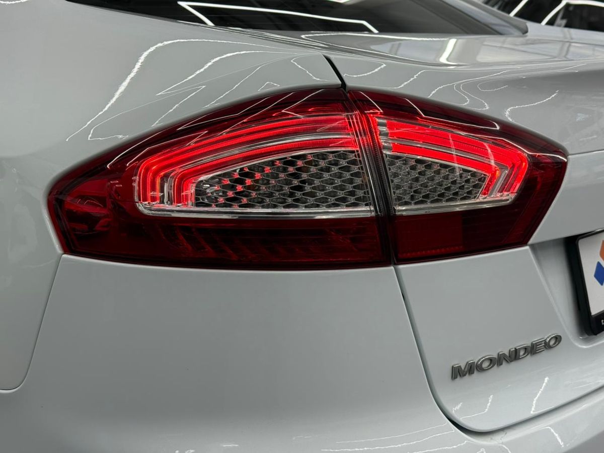 Ford Mondeo 2.0 AMT (200 л.с.) Titanium 2012 2.0 AMT (200 л.с.) Titanium 2012 — фото 3