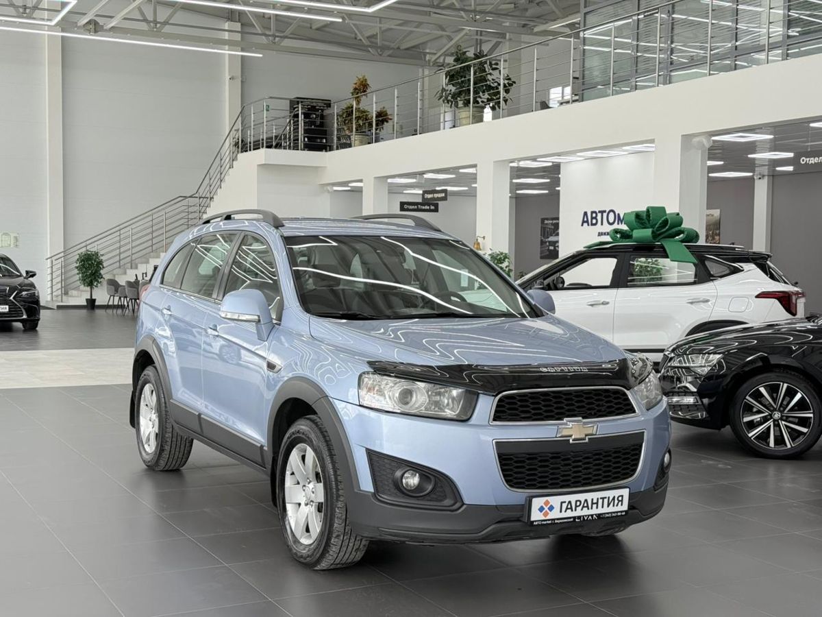 Chevrolet Captiva I Рестайлинг 2 2.2d AT (184 л.с.) 4WD LT 5 мест tDi AT 2015