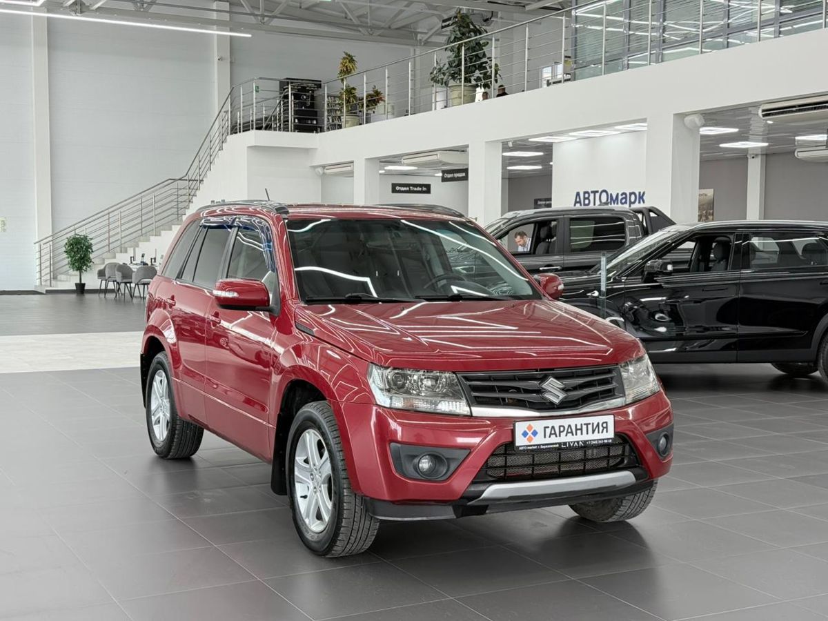 Suzuki Grand Vitara II Рестайлинг 2 2.4 MT (169 л.с.) 4WD JLX-E 2012