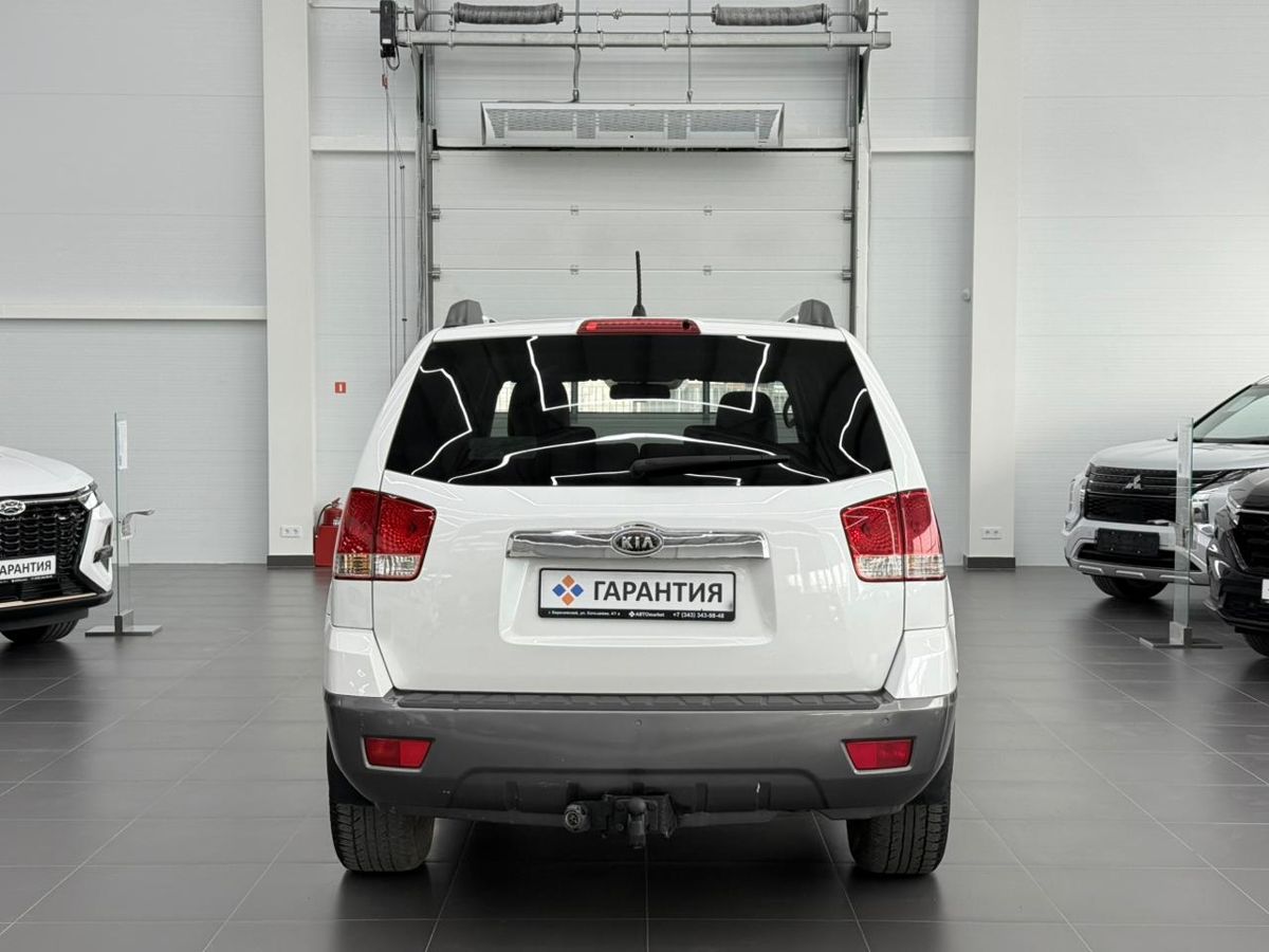 Kia Mohave I 8-speed 3.0d AT (250 л.с.) 4WD Comfort 2012 — фото 3