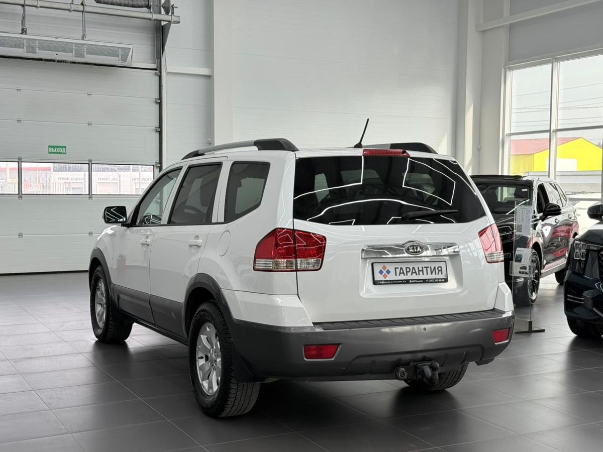 Kia Mohave I 8-speed 3.0d AT (250 л.с.) 4WD Comfort 2012 — фото 2