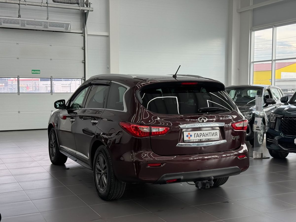 Infiniti QX60 I 3.5 CVT (262 л.с.) 4WD Hi -Tech 2014 — фото 2