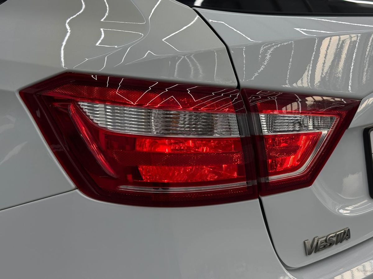 Lada (ВАЗ) Vesta I SW 1.6 MT (106 л.с.) 2020 — фото 3