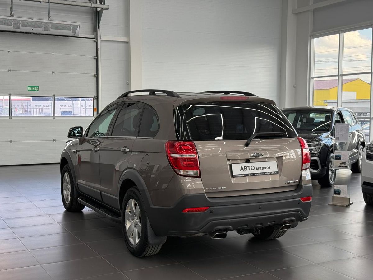 Chevrolet Captiva I Рестайлинг 2 2.4 AT (167 л.с.) 4WD 2014 — фото 2