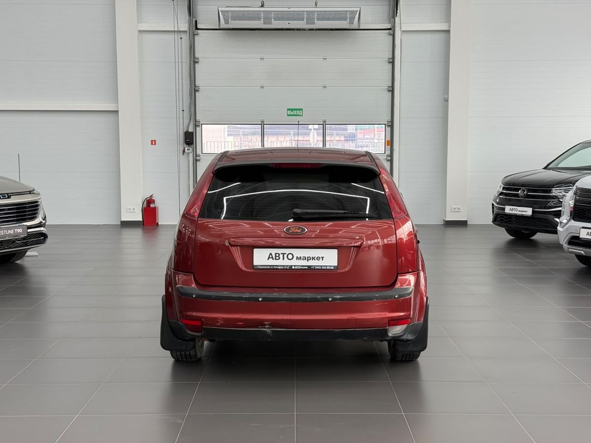Ford Focus II 1.6 AT (100 л.с.) 2006 — фото 3